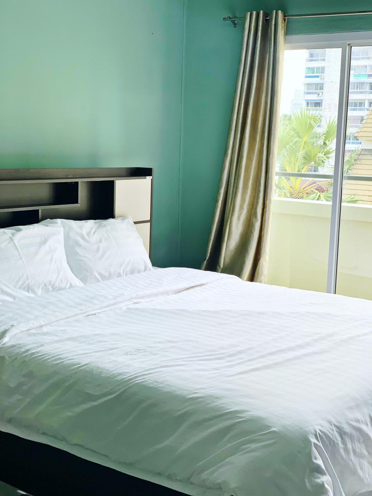4 Palms Hotel Pratumanak Pattaja Kültér fotó